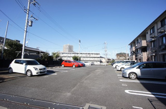 【駐車場】