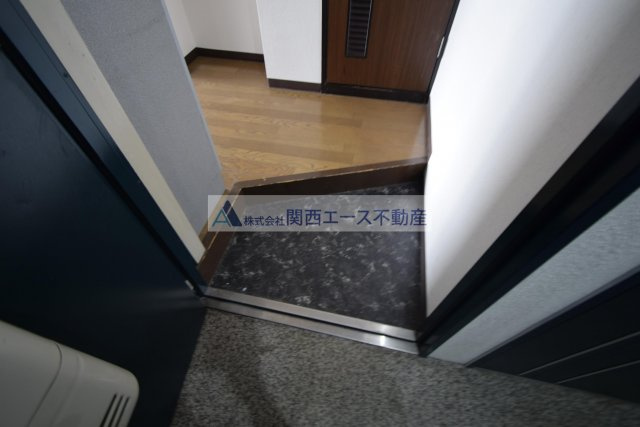 【玄関】 | サンライフ東花園
