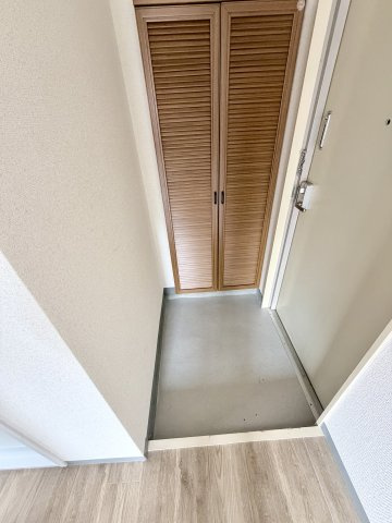 【玄関】 | ノーブル中原