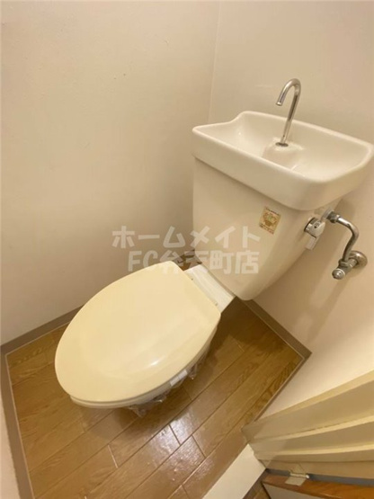 【トイレ】 | メゾンかもめ | トイレです