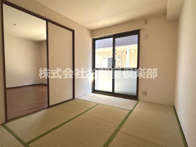 オリエントクレストの和室|い草の香りが落ち着く素敵な和室です