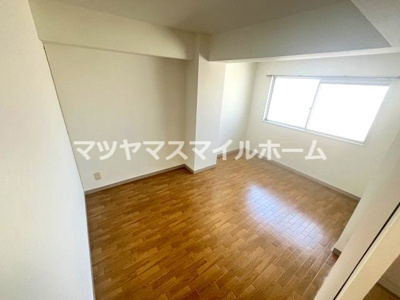 【寝室】 | OKハイツ７号館