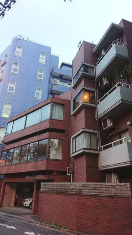 中野ビルの外観