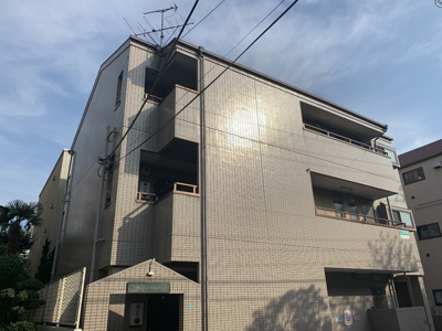 【外観】 | ベルメゾンイズミ