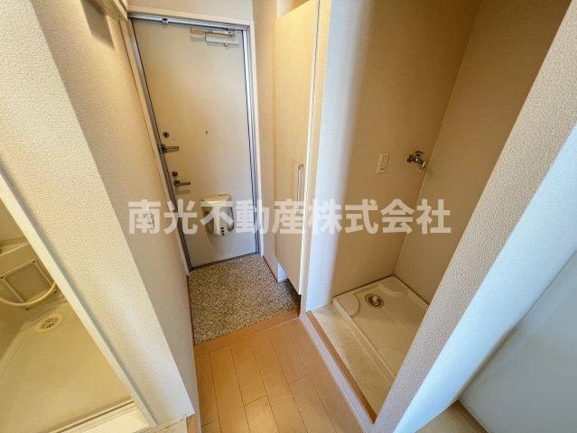 エクレール上小阪の玄関