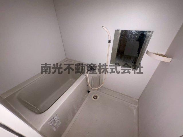 エクレール上小阪の浴室