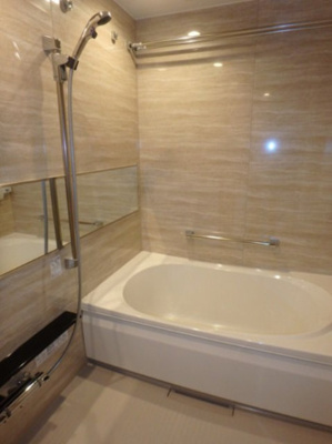 【浴室】 | グランドメゾン新梅田タワー