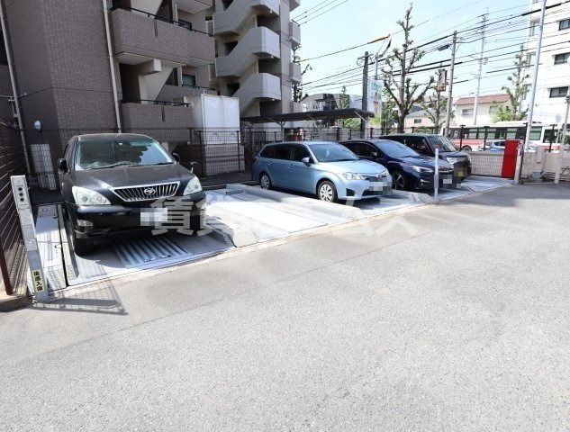 【駐車場】 | ジョイコート那珂 | ジョイコート那珂の駐車場
