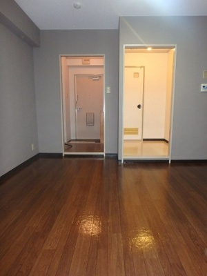 【居間・リビング】 | エクセルニューオオサカ