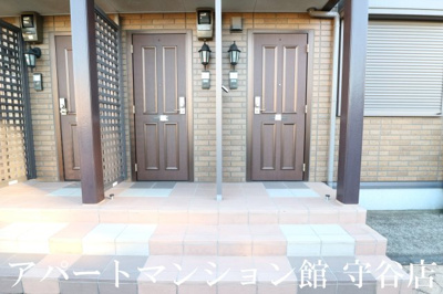 【エントランス】 | ROIYAL　GARDEN　KANAI