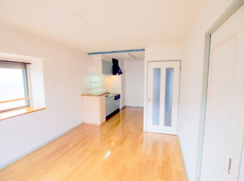 【居間・リビング】 【居間・リビング】