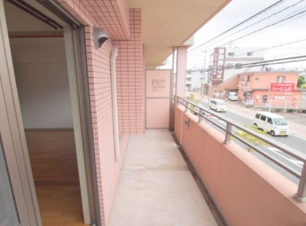 【バルコニー】