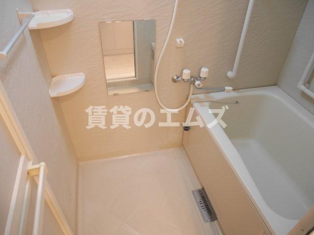 【浴室】 | トゥリートップ | トゥリートップの風呂