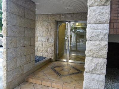 【エントランス】 | プレサンス大手前パークサイド