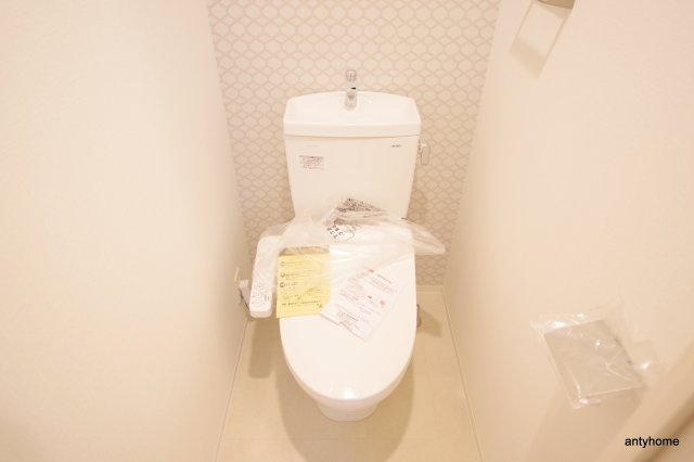 エスリード京橋セントラル　仲介手数料無料のトイレ