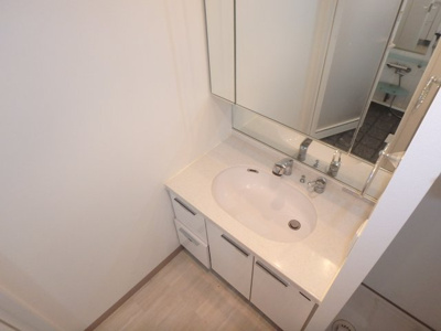 【独立洗面台】 | プレサンス大阪ドーム前ファンタジア