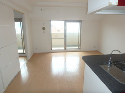 【居間・リビング】 | プレサンス大阪ドーム前ファンタジア