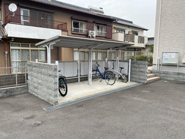 Serenoの駐車場