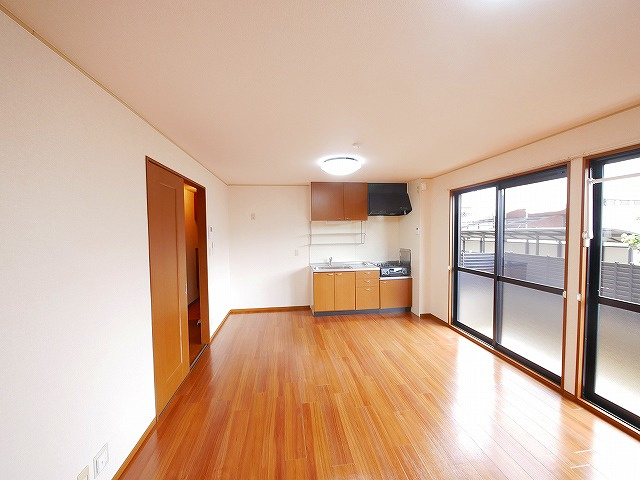 グランメール州見台　Ｂ棟の居間・リビング|リビングです