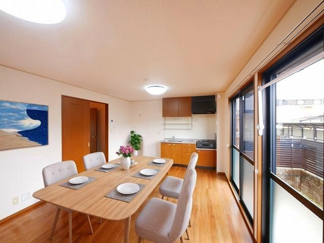 グランメール州見台　Ｂ棟の居間・リビング|CGで家具等を配置したもので家具等は含まれません