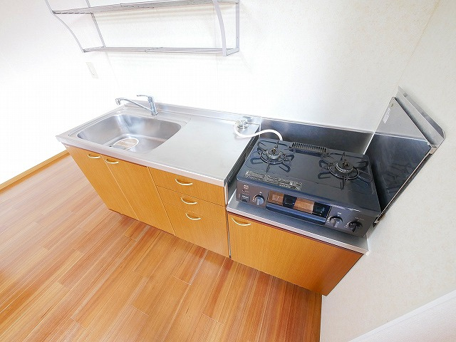 グランメール州見台　Ｂ棟のキッチン|お料理しやすいキッチンです