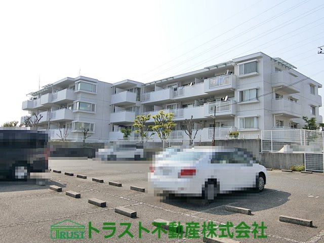 ハイマート舞子坂の外観