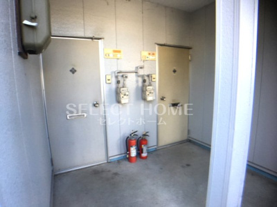 【エントランス】 | シャンピア馬乗A | 建物の内部です