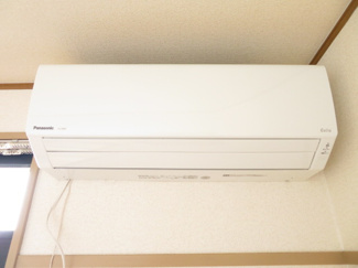 【設備】 | カーサキムラ | エアコン