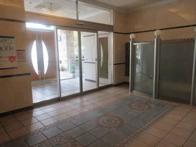 プレサンス鶴舞駅前ブリリアントのエントランス|プレサンス鶴舞駅前ブリリアント