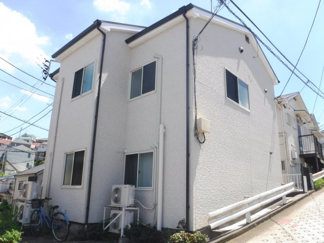 ＮＥＸＵＳ井田の外観|バイク置場・駐輪場有☆