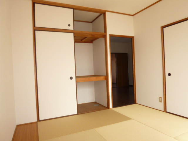 プチパール１０２の和室