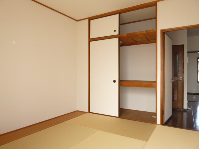 プチパール１０２の和室