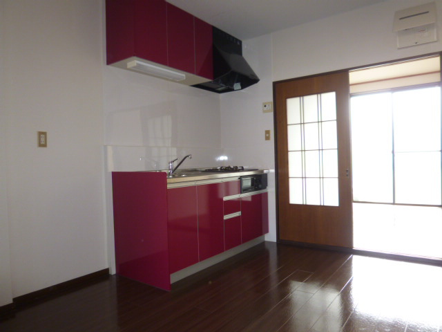 プチパール１０２の居間・リビング|ダイニング