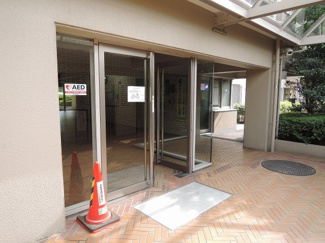 【エントランス】