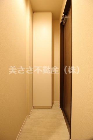 【玄関】 | マンション国母