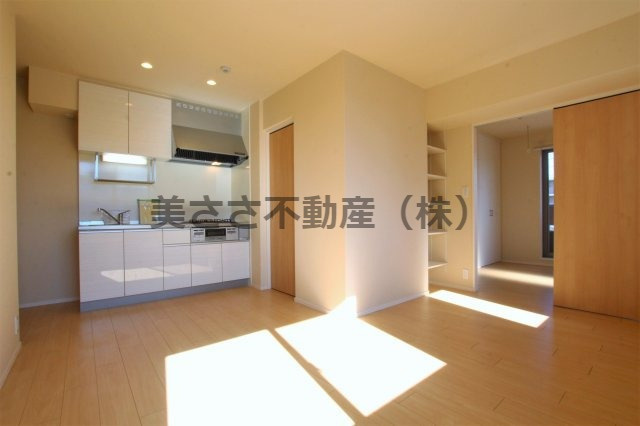 【居間・リビング】 | マンション国母