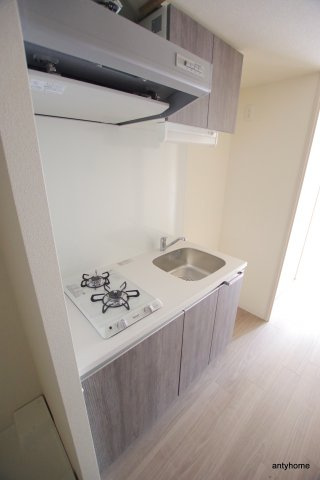 ララプレイス大阪新町ヴェレ　仲介手数料無料のキッチン