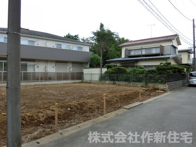 習志野市谷津２丁目　売地　約４２坪　更地　整形地　建築条件なし　公道面の前面道路含む現地写真