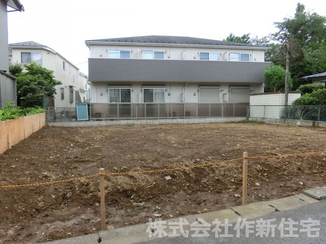 習志野市谷津２丁目　売地　約４２坪　更地　整形地　建築条件なし　公道面の外観