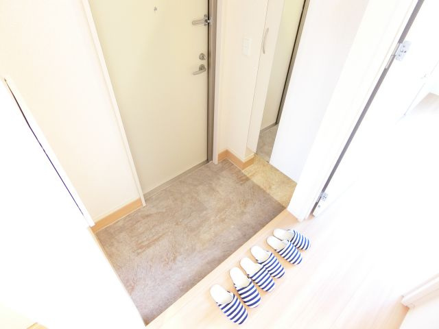 カーサ高善　Ａ棟の玄関|同物件別部屋イメージ写真