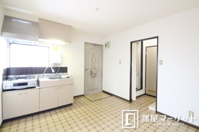 【ロビー】 | ＴＯＷＮＹ　Ｉ‘Ｓ