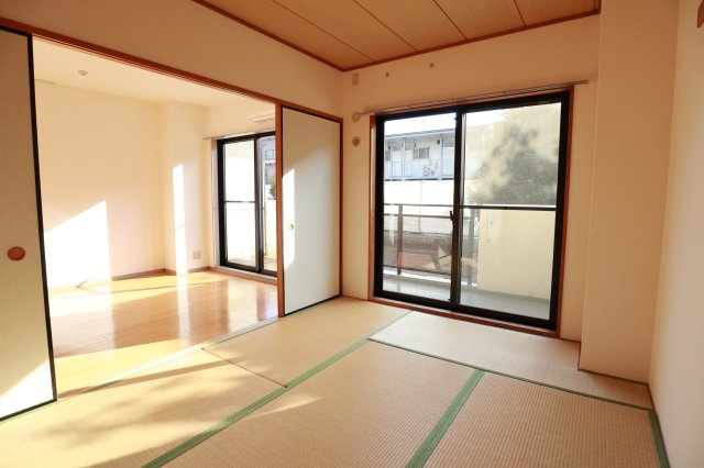 ハートランドビルの和室