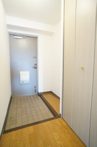 ボヌールソシアの玄関