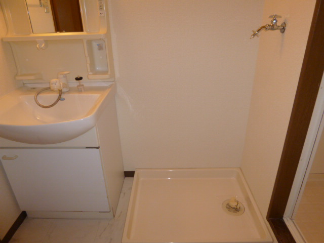 ルミエールのその他|洗濯機置き場