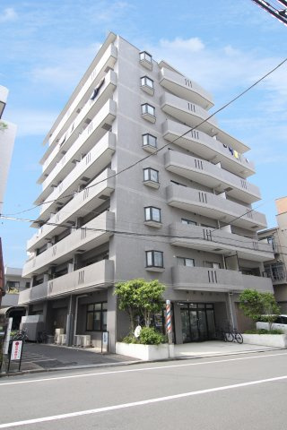 プラザ東日暮里の外観