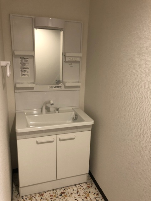 安本ビルの周辺