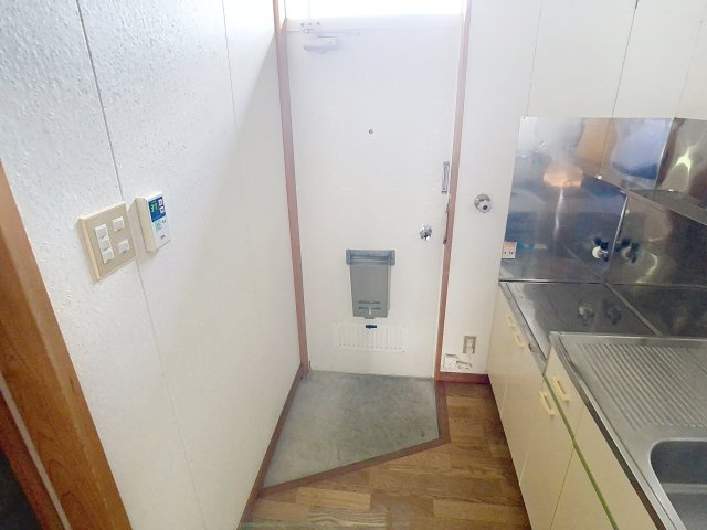 高陽館の玄関