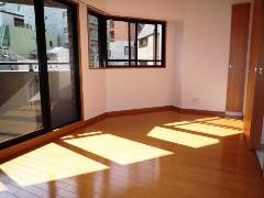  | リーガル江戸堀