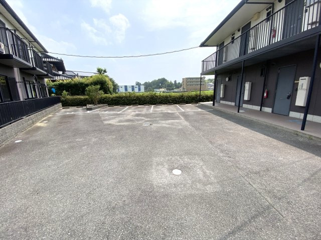 フレグランス　A棟の駐車場