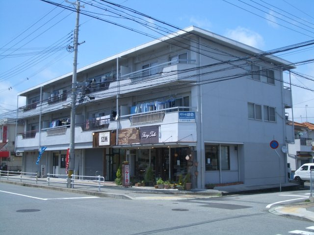 マンション雄姿の外観